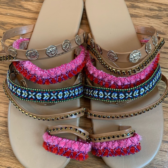 NWOT- Indian Sandals - Picture 2 of 9